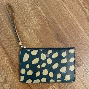 COACH Corner Zip Wristlet - Animal Print
